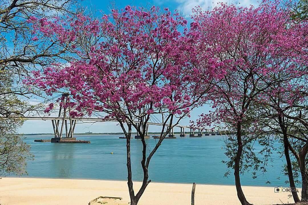 Alojamiento En Pleno Centro De Corrientes Exteriör bild
